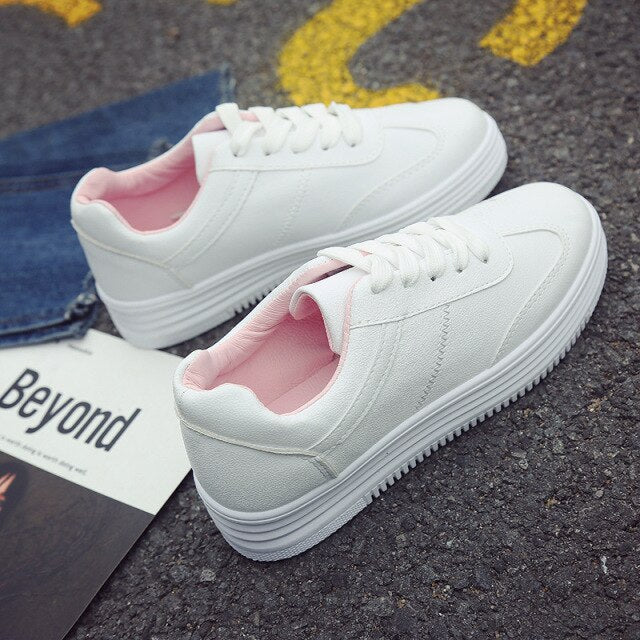 White Shoes Women Sneakers Casual Women Flats Brand Sneakers Female Footwear Thick Sole Height Increasing Shoes 3cm A1526